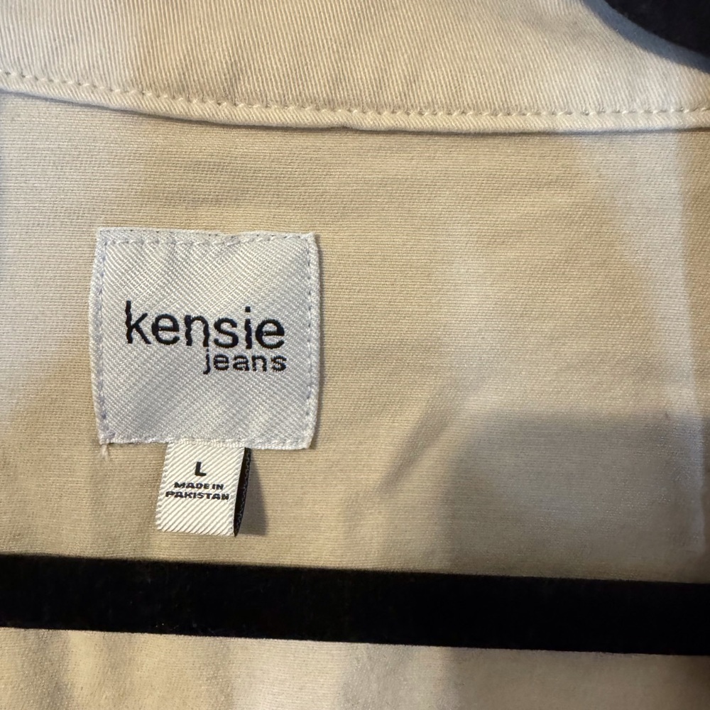 Kensie Cream Utility Jacket. Very Good Used Condition. - Picture 9 of 13